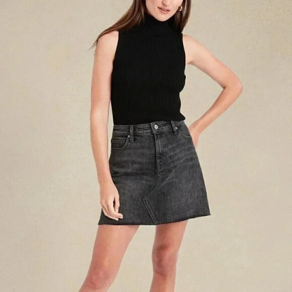 Banana Republic Denim Mini Shirt with Raw Hem Black Size 4 - Picture 1 of 11